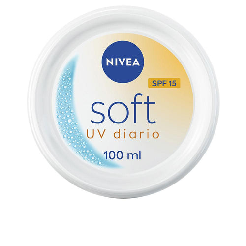 Nivea Soft Crema Idratante Con SPF15 Pelle Sana E Luminosa