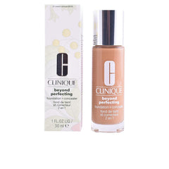 Clinique Beyond Perfecting Foundation Und Concealer Natürlicher Look Den Ganzen Tag